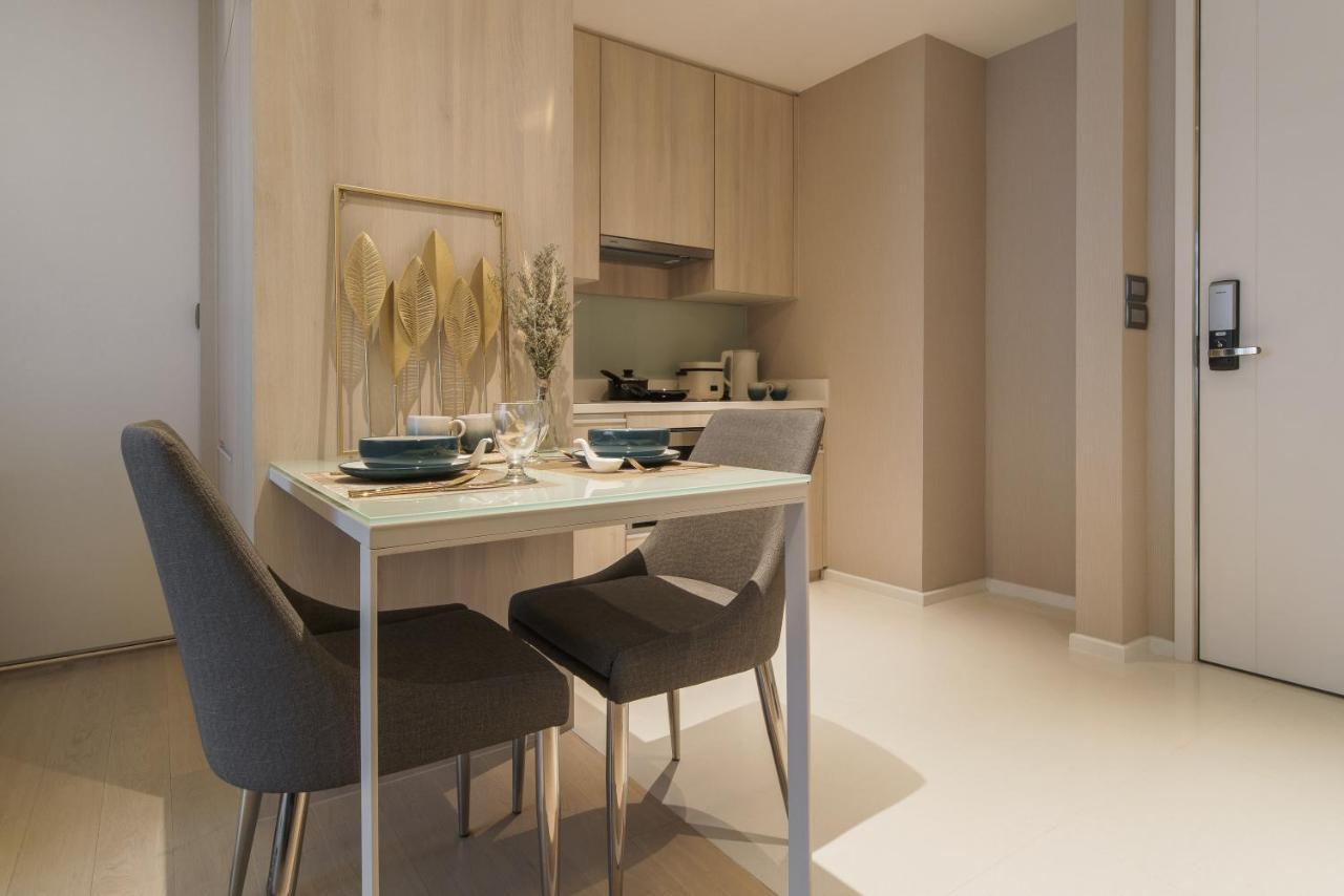 דירות בנגקוק Sukhumvit 11#Luxury#Pool#Gym#Bts Nana&Mrt Sukhumvit#1Br#Max2Ppl מראה חיצוני תמונה