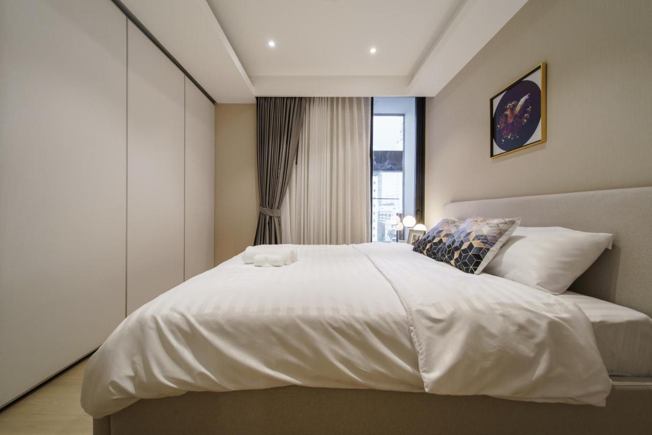 דירות בנגקוק Sukhumvit 11#Luxury#Pool#Gym#Bts Nana&Mrt Sukhumvit#1Br#Max2Ppl מראה חיצוני תמונה