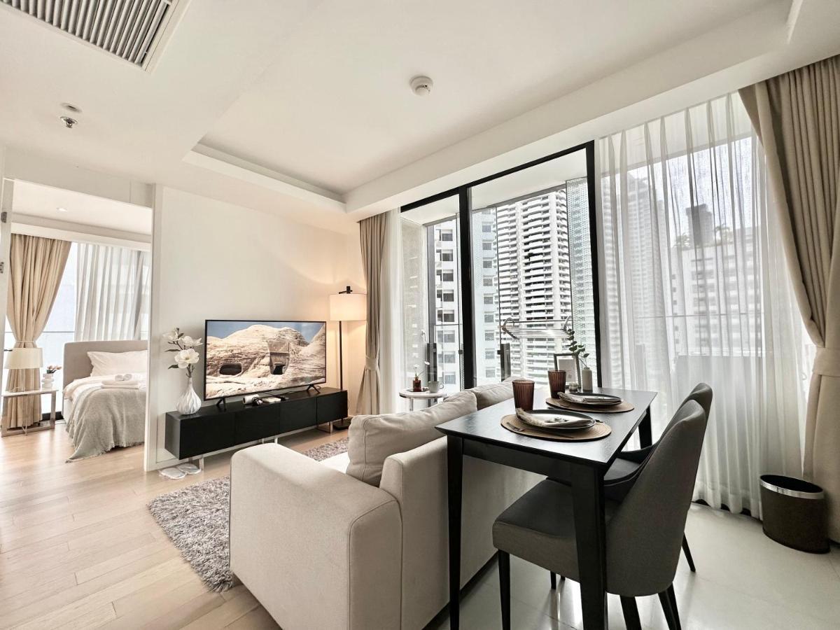 דירות בנגקוק Sukhumvit 11#Luxury#Pool#Gym#Bts Nana&Mrt Sukhumvit#1Br#Max2Ppl מראה חיצוני תמונה