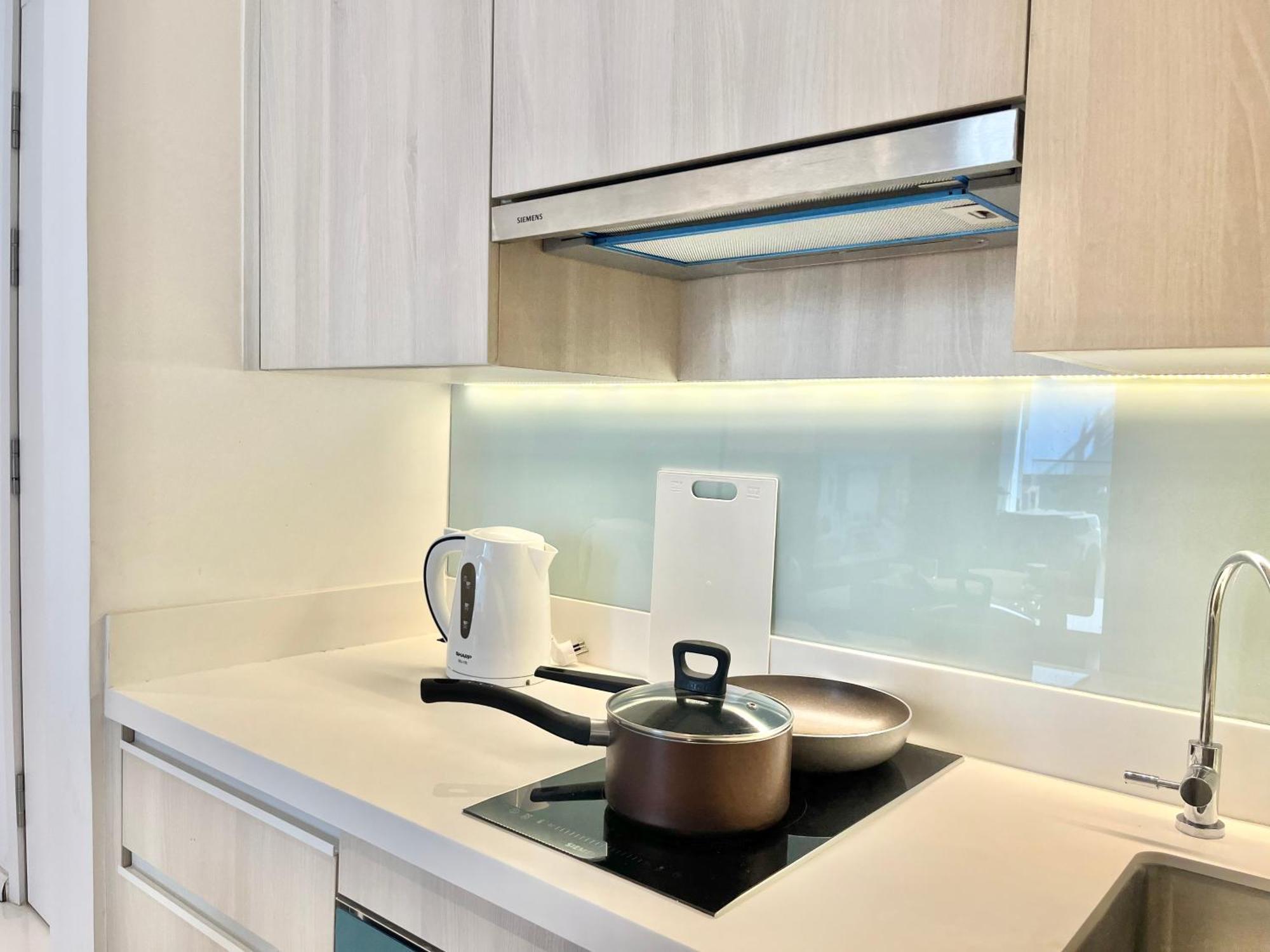 דירות בנגקוק Sukhumvit 11#Luxury#Pool#Gym#Bts Nana&Mrt Sukhumvit#1Br#Max2Ppl מראה חיצוני תמונה