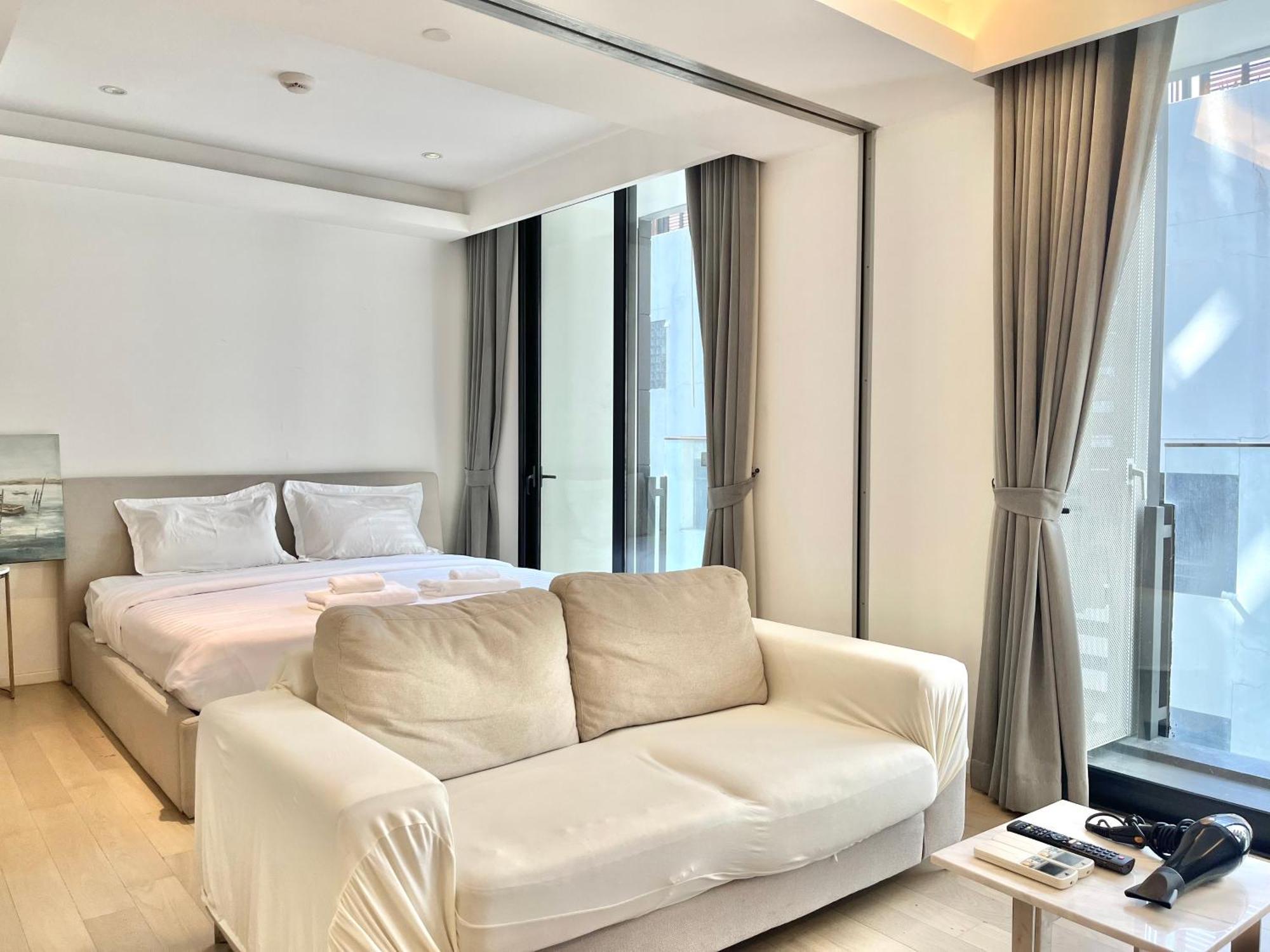 דירות בנגקוק Sukhumvit 11#Luxury#Pool#Gym#Bts Nana&Mrt Sukhumvit#1Br#Max2Ppl מראה חיצוני תמונה